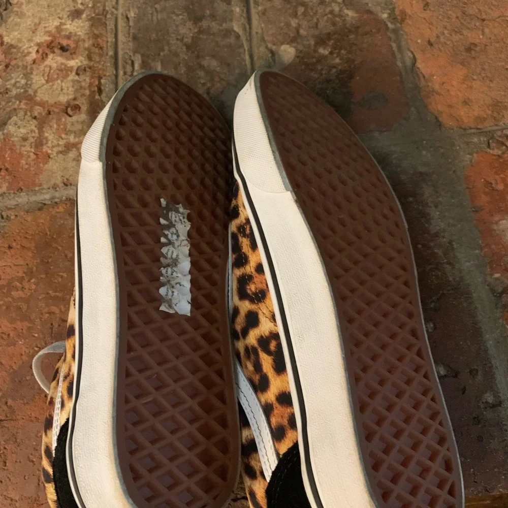 Vans - Picture 4 of 4